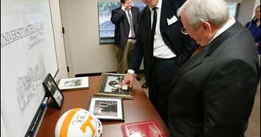 How is poverty presented in a christmas carol essay image