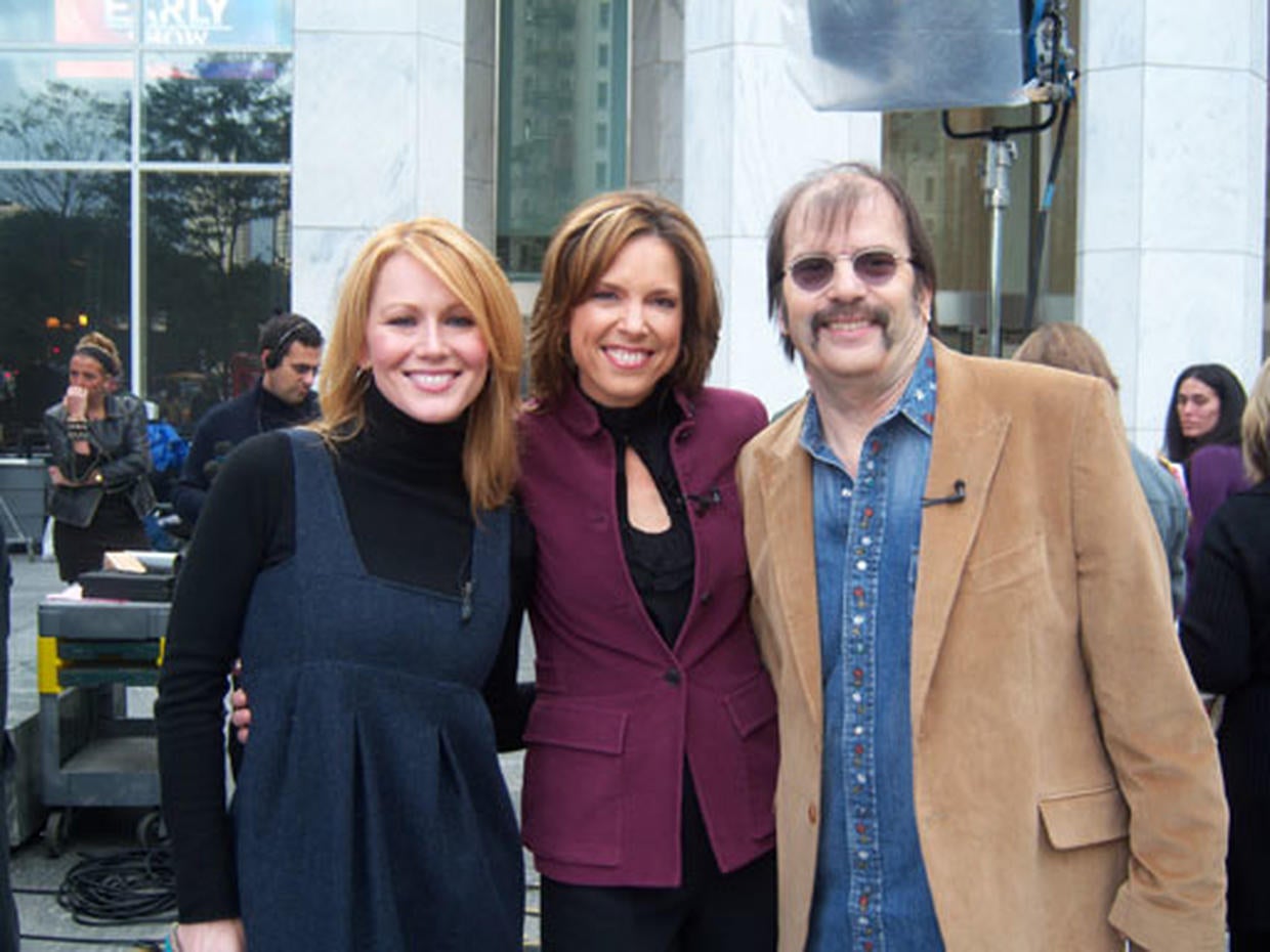 Steve Earle & Allison Moorer Photo 1 CBS News