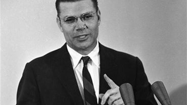 Mcnamara book on vietnam picture