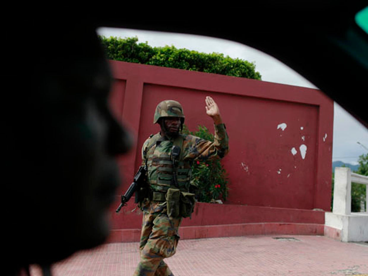 Kingston Jamaica State of Emergency Photo 7 Pictures CBS News