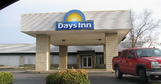 top 10 dirtiest hotels in america cbs news