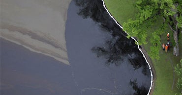 Utah Oil Spill Hasn't Reached Great Salt Lake CBS News