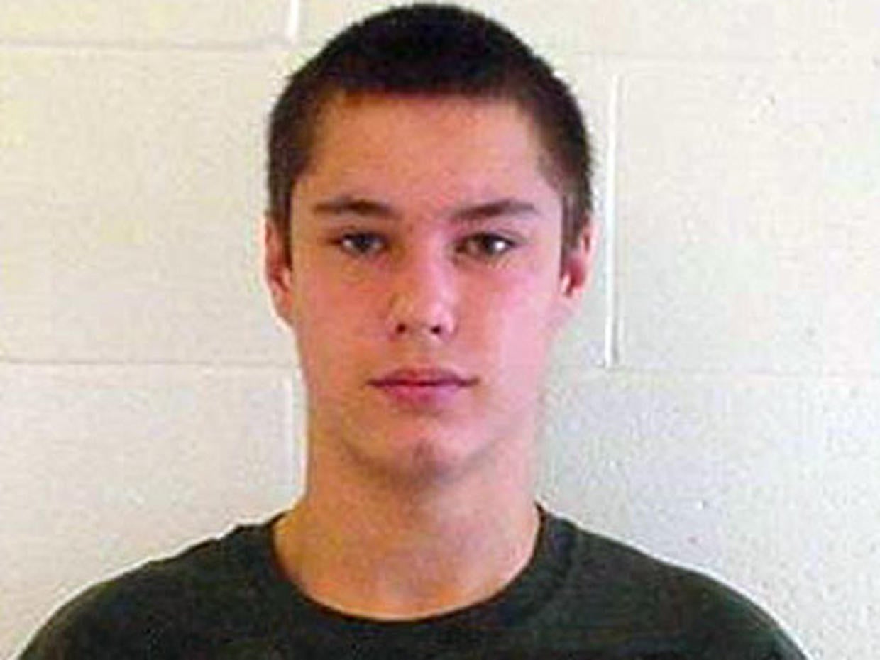 Barefoot Bandit on the Run Photo 1 CBS News