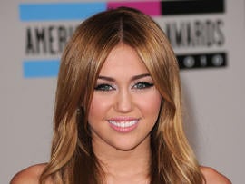 Miley Cyrus may sue over sex doll, says report