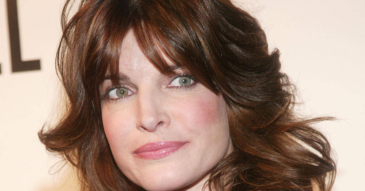 Supermodel Stephanie Seymour arrested for DUI - CBS News