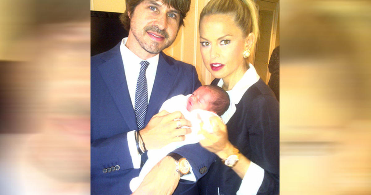 Rachel Zoe Baby Skyler S First Picture Cbs News