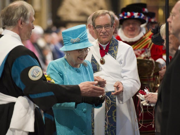 Queen Elizabeth II turns 85 - Photo 1 - CBS News