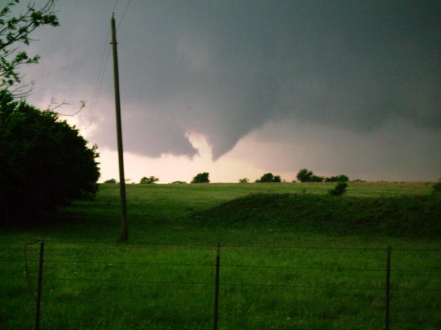 tornado-11.jpg 