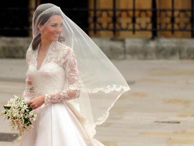 Kate Middleton's dress - Photo 1 - Pictures - CBS News
