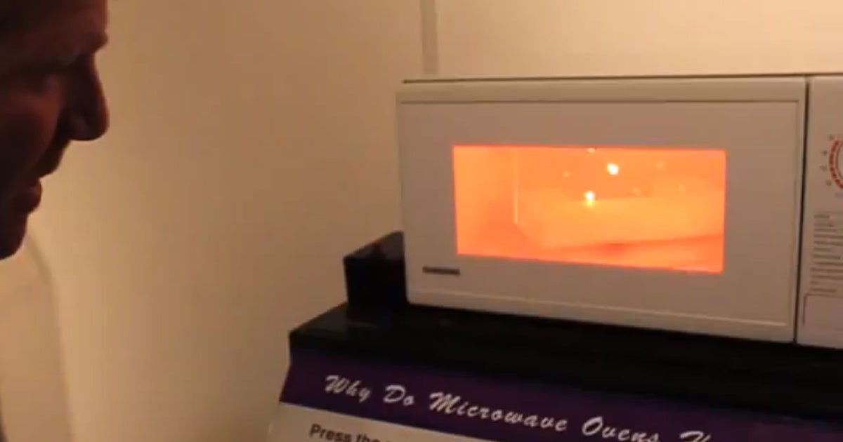 Where is the best spot in the microwave? Finally science has an answer