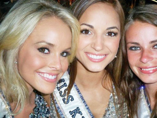 Dallas Cowboy Sues Texas Beauty Queen For Engagement Ring Cbs News 5056