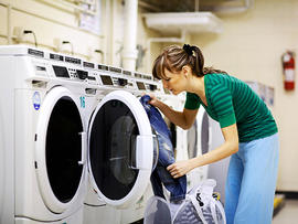 laundry, stock, 4x3, istockphoto, detergent, laundromat