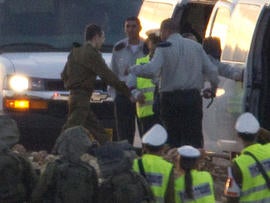 Gilad Shalit arrives near his home town