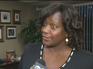 Married To Convicted Killer Pressure Mounts On So Calif School Official To Resign Cbs News