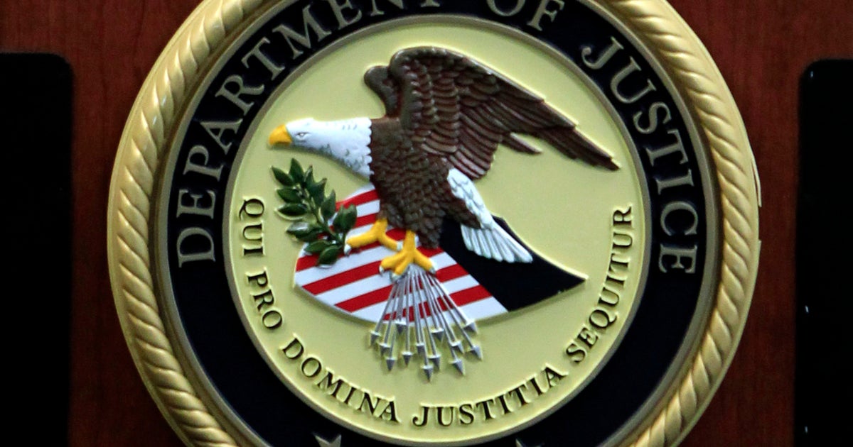 Justice Dept Fast And Furious Emails Show Disagreement Over Response 