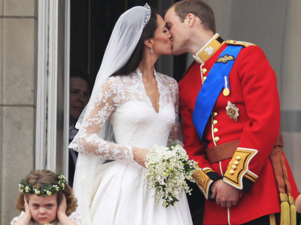 2011 Year in Review: Celebrity Weddings - CBS News