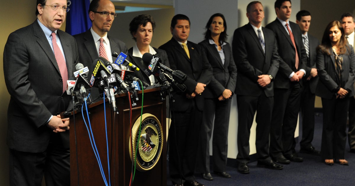 FBI arrests 4 Conn. cops in discrimination probe CBS News FBI arrests 4 Conn. cops in discrimination probe CBS News