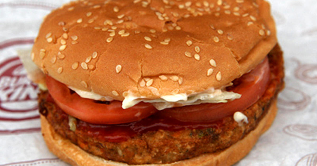 Best Turkey Burger Hardee S And Carl S Jr S Charbroiled Turkey Burger Burger Breakdown Best And Worst Cbs News