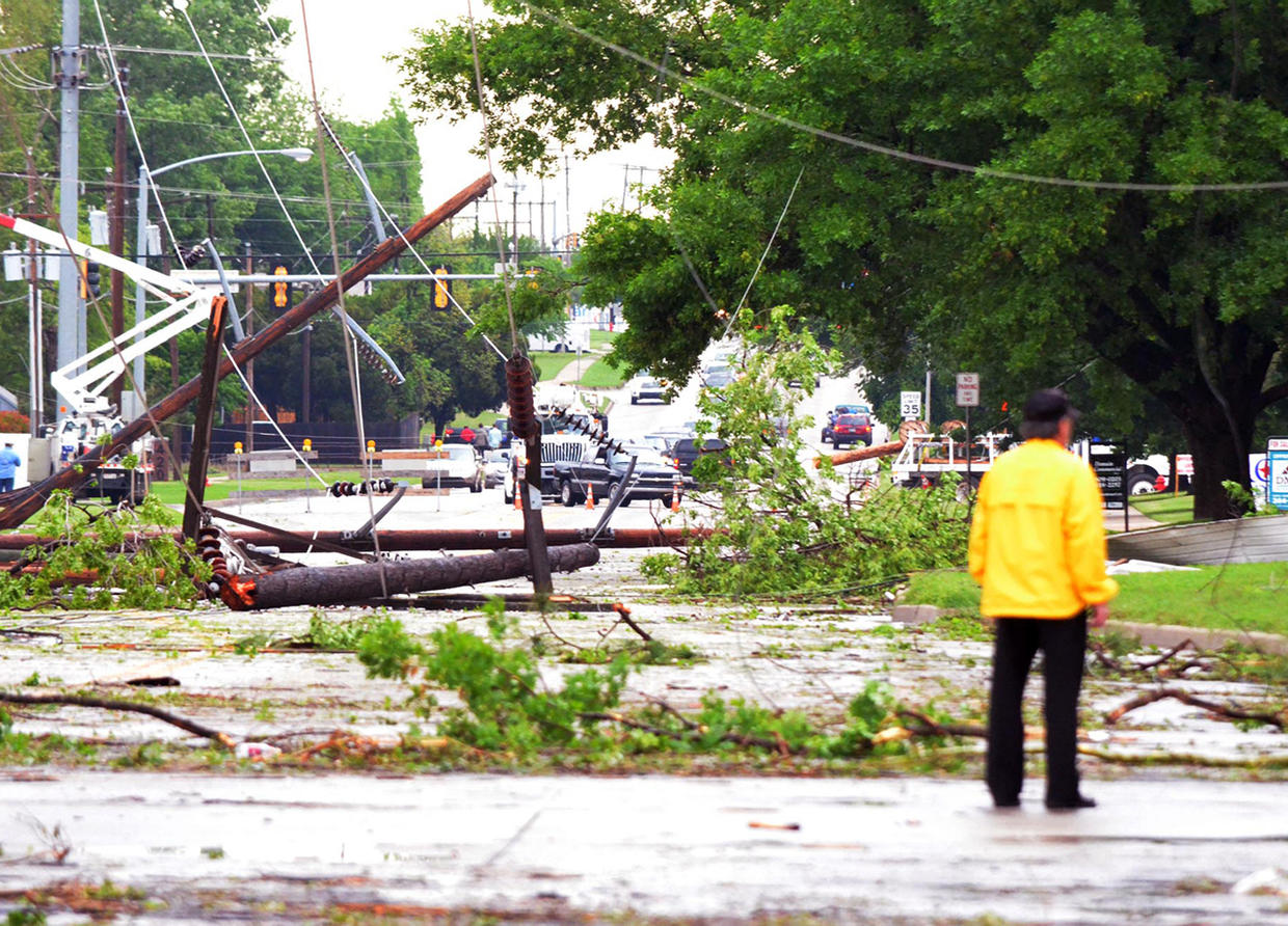 violent-storms-sweep-plains-states-cbs-news