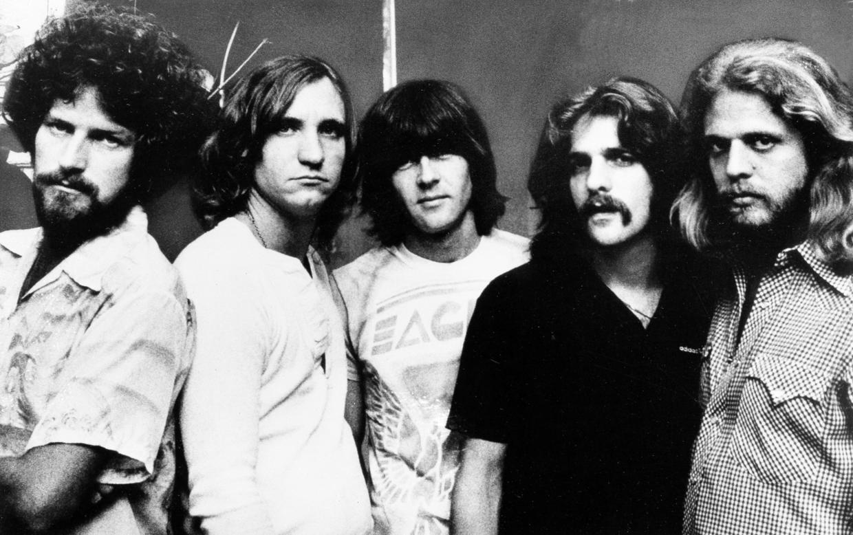 “Eagles Farewell Tour Concert: A Look Back at the Legendary Lineup ...