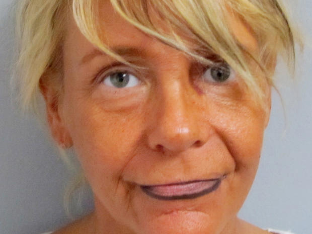 Nj Mom Accused Of Putting Year Old In Tanning Booth Photo
