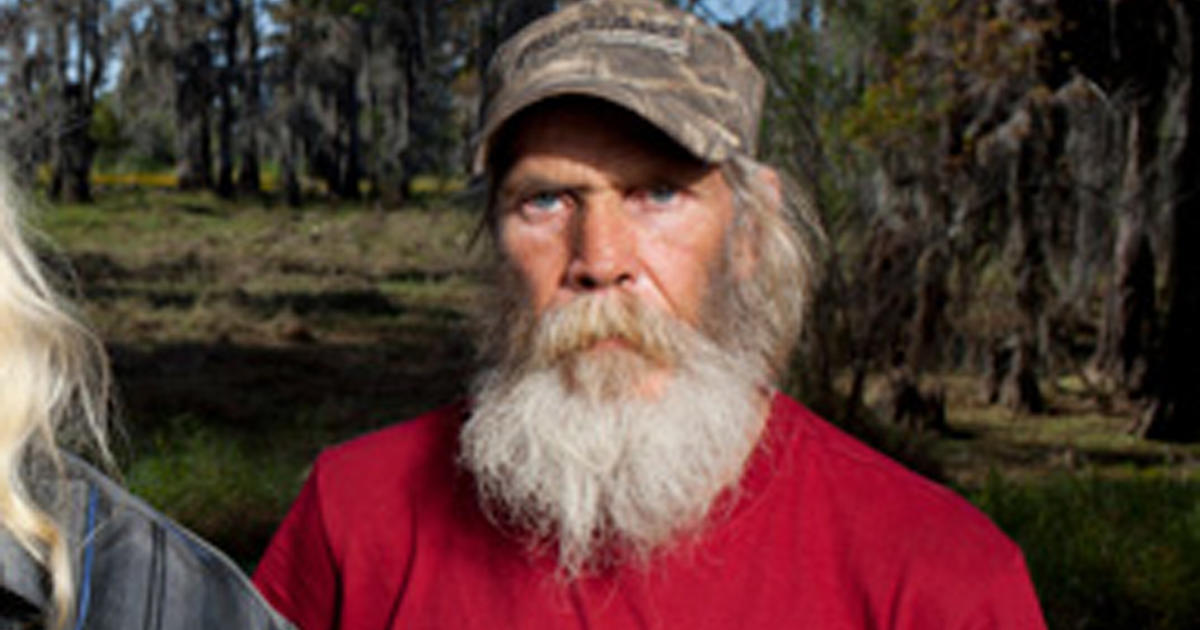 Mitchell Guist, "Swamp People" star, dies at 48.