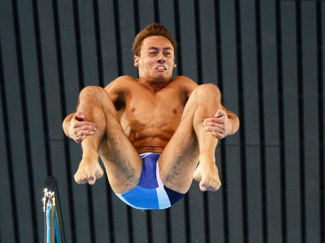 Olympic divers' funny faces CBS News