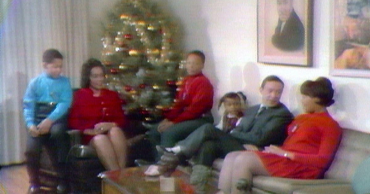 Martin Luther King's Family at Christmastime CBS News