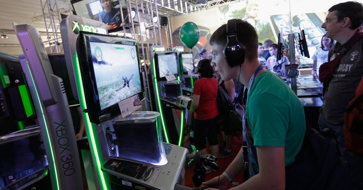 Gamescom 12 Gaming Convention Photo 12 Cbs News