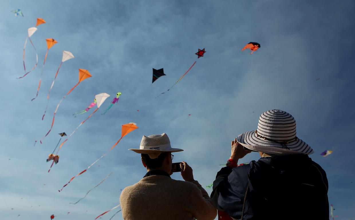 Australia's largest kite flying festival Photo 15 CBS News