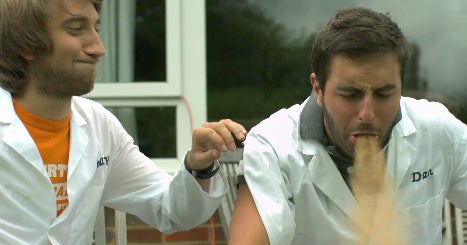"Cinnamon Challenge" in slowmotion should discourage anyone from