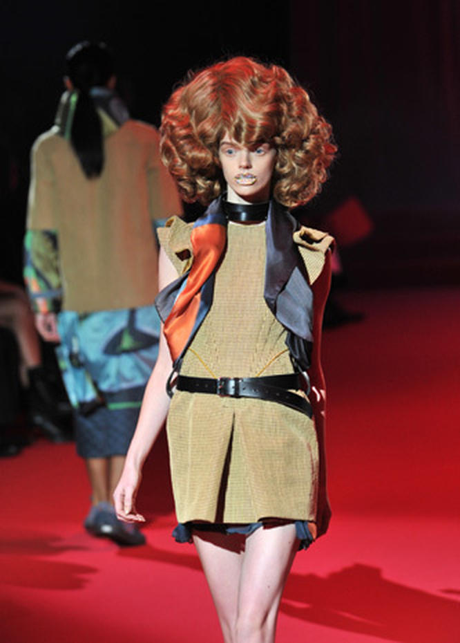 Fashion Week in Japan - Photo 20 - Pictures - CBS News