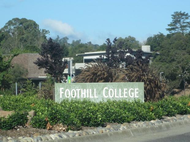 foothill college 