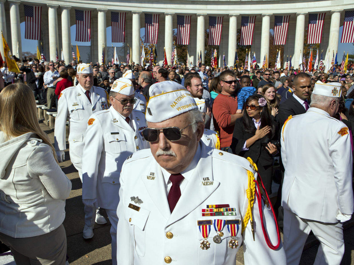 Veterans day meal golden corral 2024