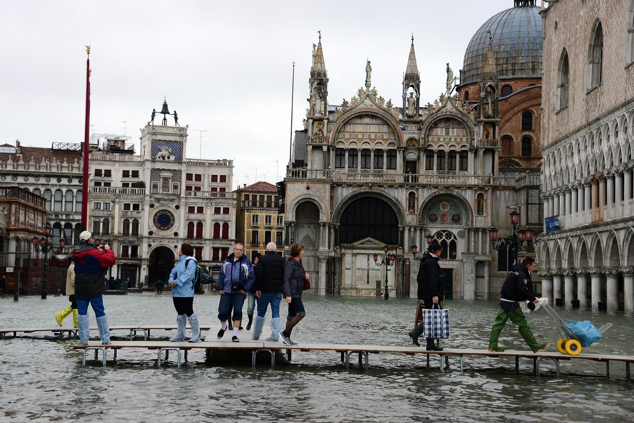 Venice under water Photo 1 CBS News