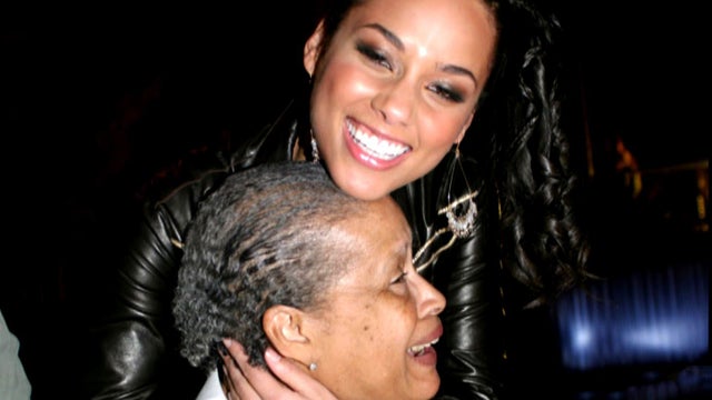 p2p_1121_keysrememberingnana.jpg