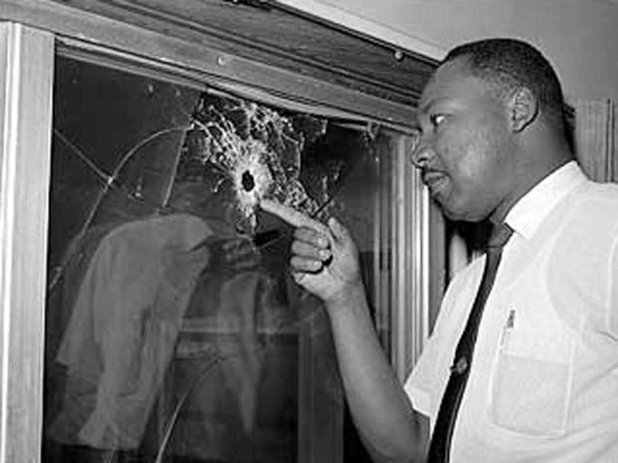 Iconic photos of Dr. Martin Luther King Jr. - CBS News