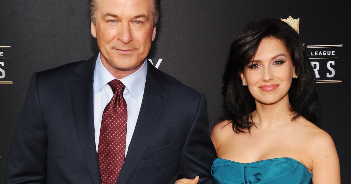 Alec Baldwin and wife Hilaria Baldwin expecting first child CBS News