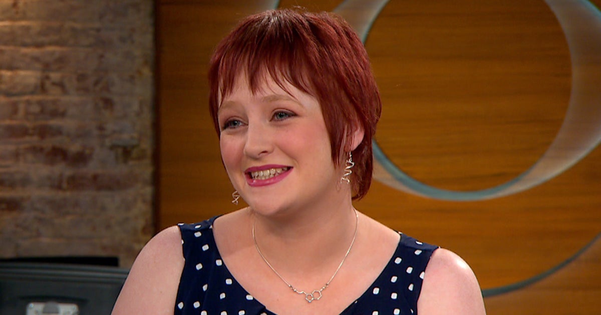 Female science blogger stuns fans Videos CBS News