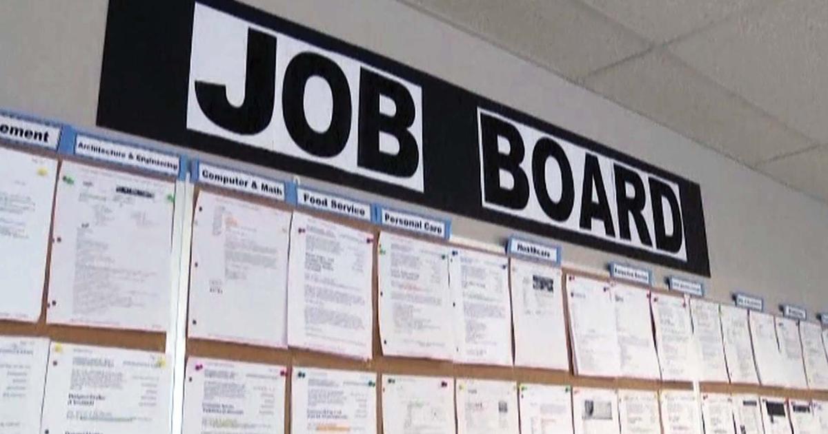Unemployment fell in half of U.S. states in May - CBS News