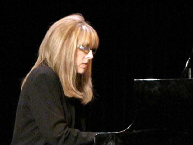 PatriciaShanks-Piano 