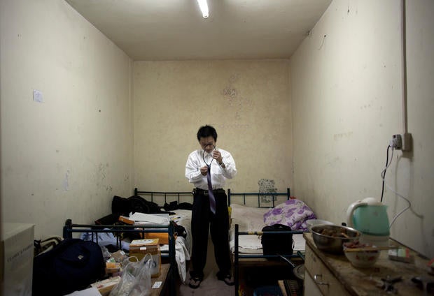 Basement Living In China Photo 3 Pictures Cbs News