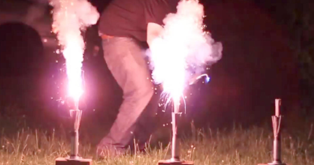 are sparklers illegal