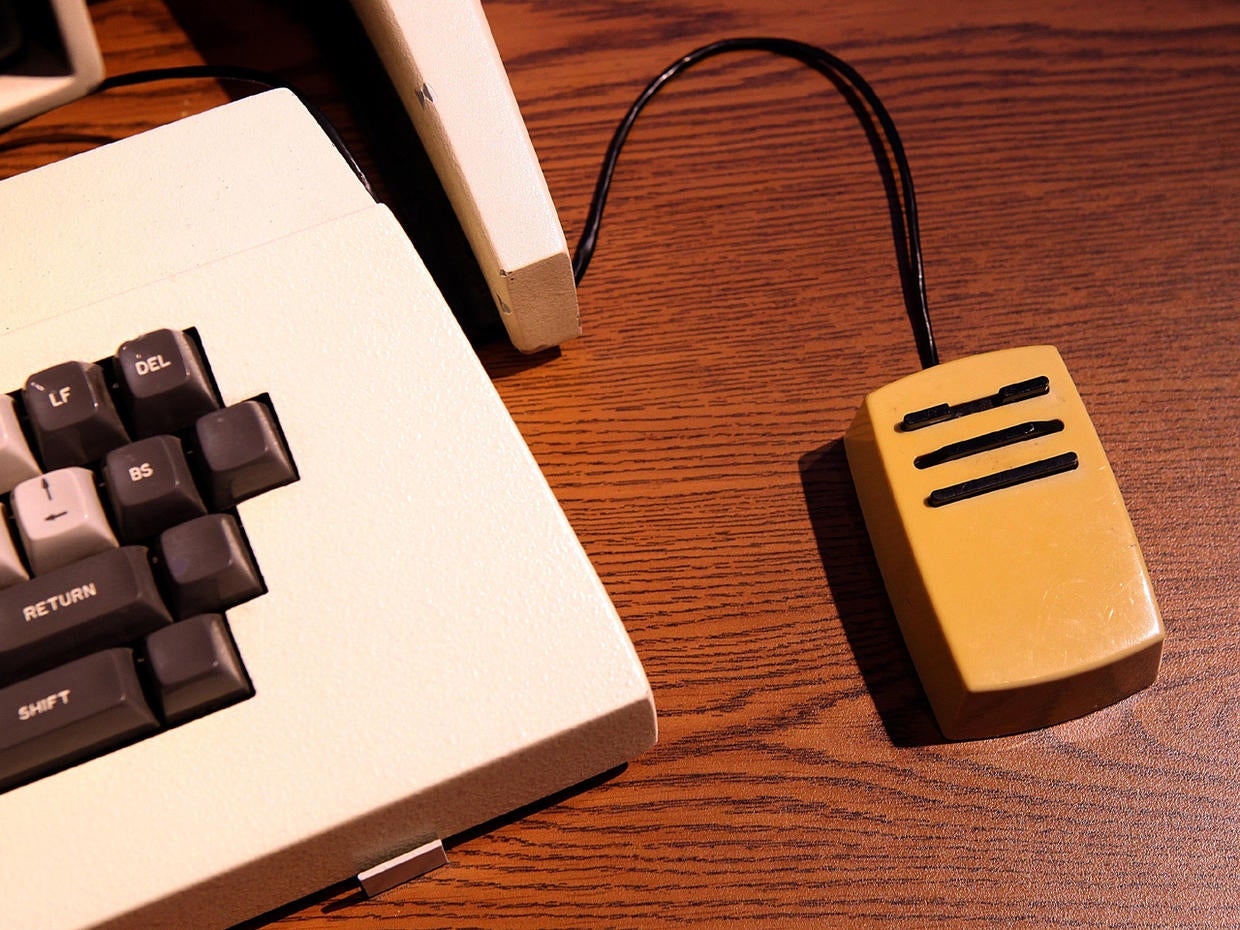 The invention of the computer mouse Photo 1 CBS News