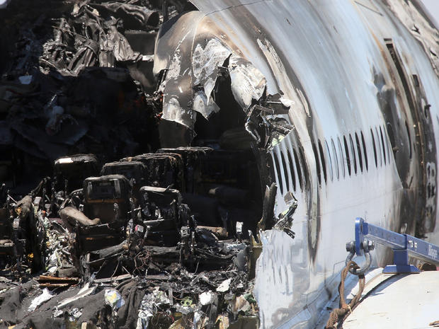 Photos Of Asiana Crash Wreckage Photo 1 Pictures Cbs News