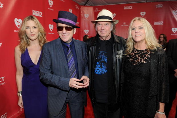 Diana Krall, Elvis Costello, Neil Young &amp; Pegi Young 