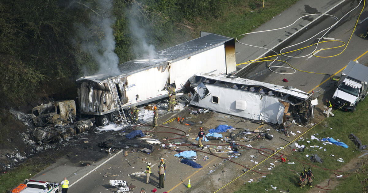 Victims in bus crash belonged to tightknit group at N.C. Baptist church.