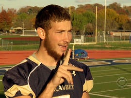 Quarterback Todd Bonheyo