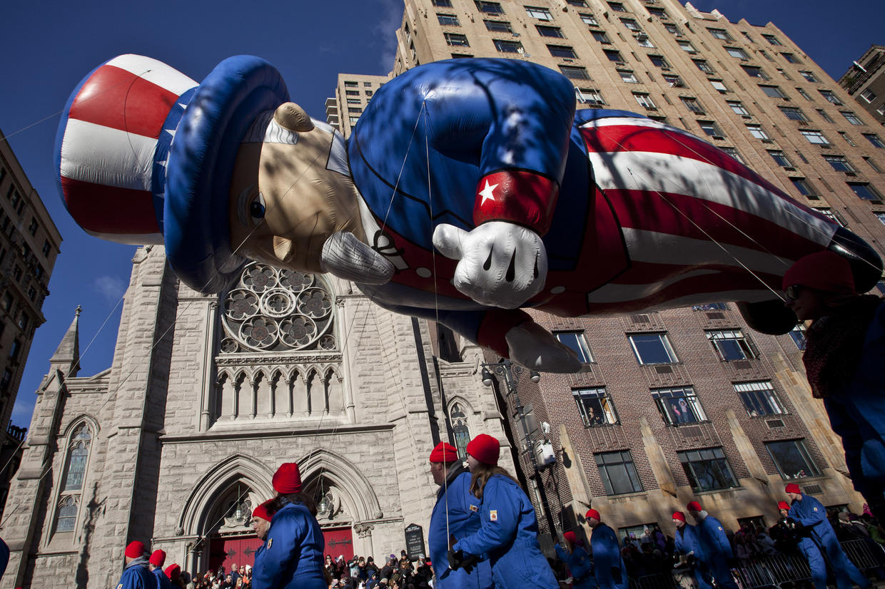 Macy's Thanksgiving Day Parade balloons take flight CBS News