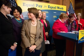 sen-klobuchar.jpg